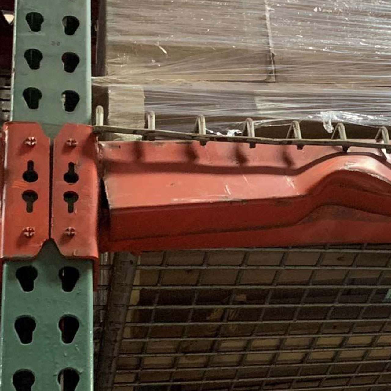 Cracked Welds at Ends 