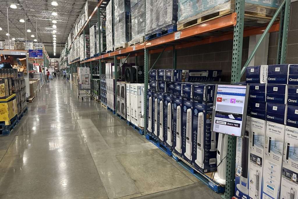 Pallet Rack in Costco
