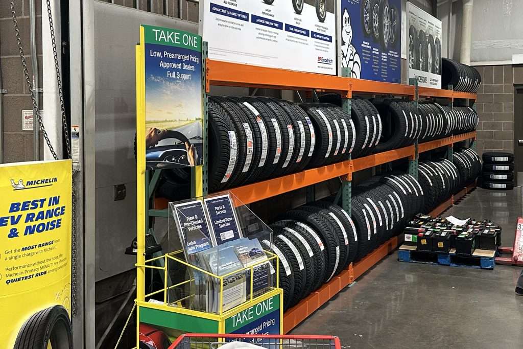 Pallet Rack in Costco